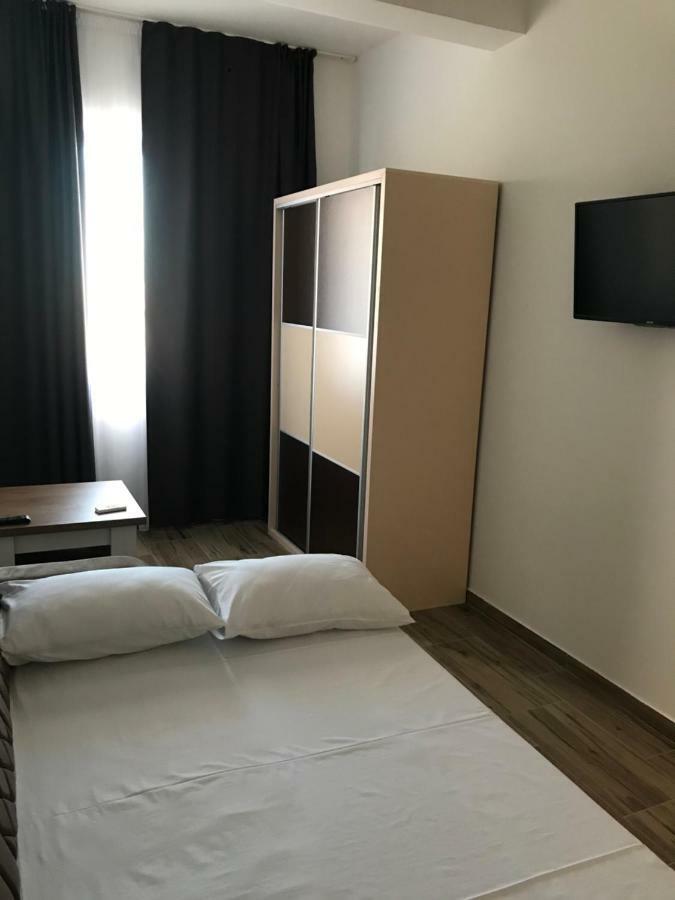 באר Villa Grand מראה חיצוני תמונה