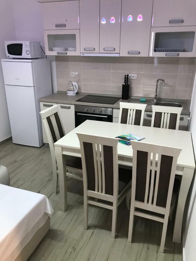 באר Villa Grand מראה חיצוני תמונה
