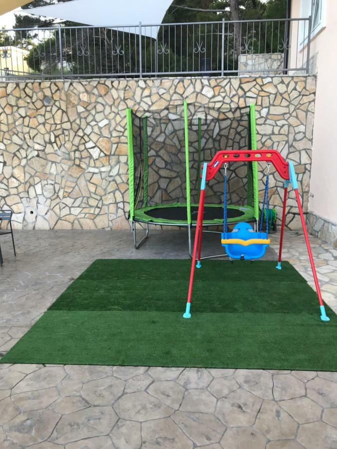 באר Villa Grand מראה חיצוני תמונה