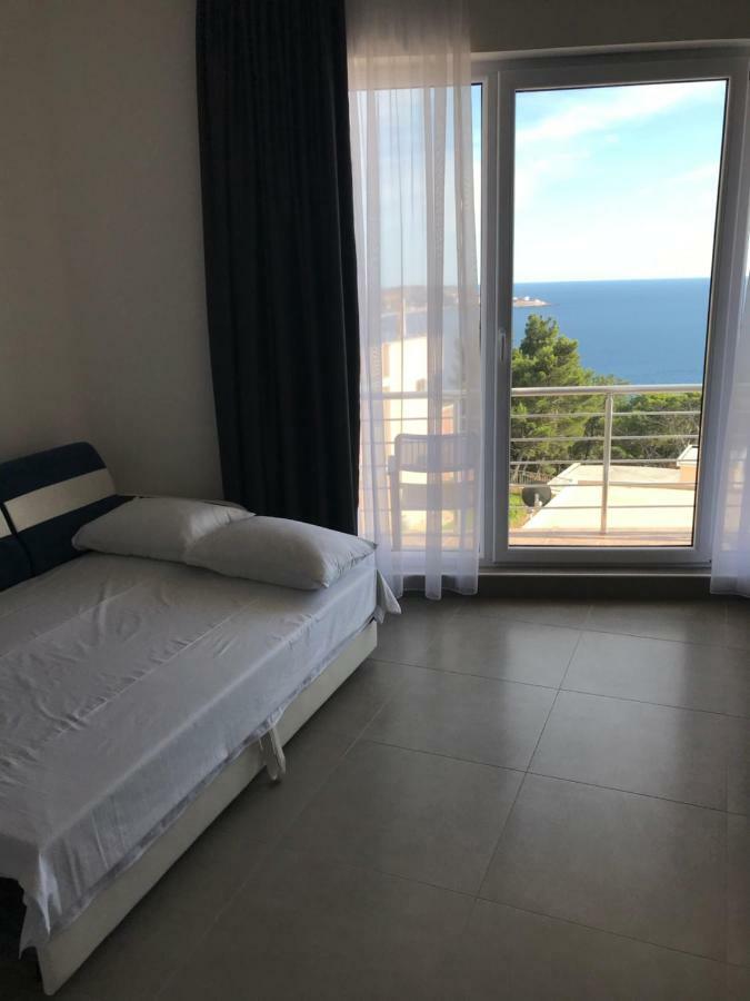 באר Villa Grand מראה חיצוני תמונה