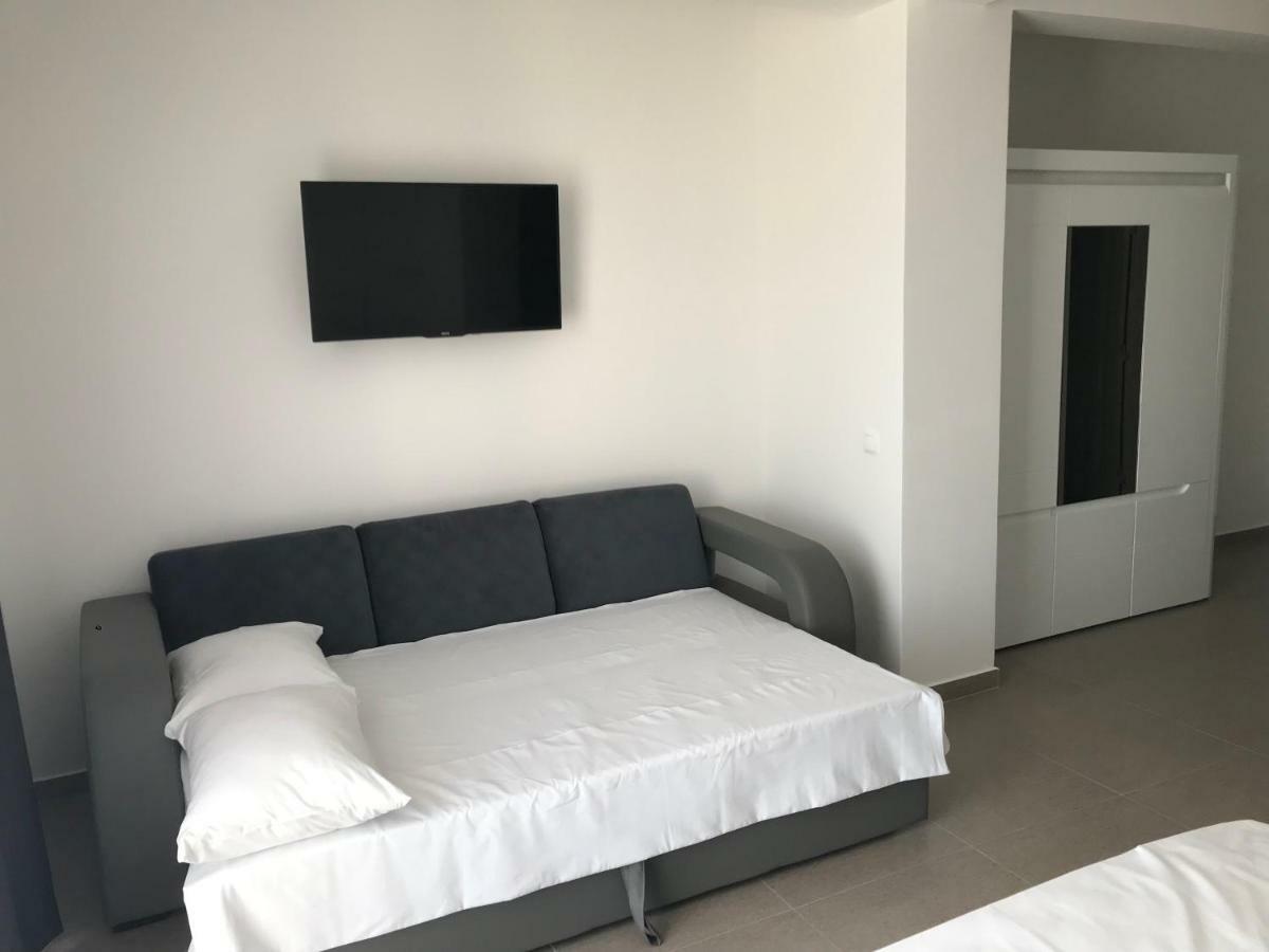 באר Villa Grand מראה חיצוני תמונה