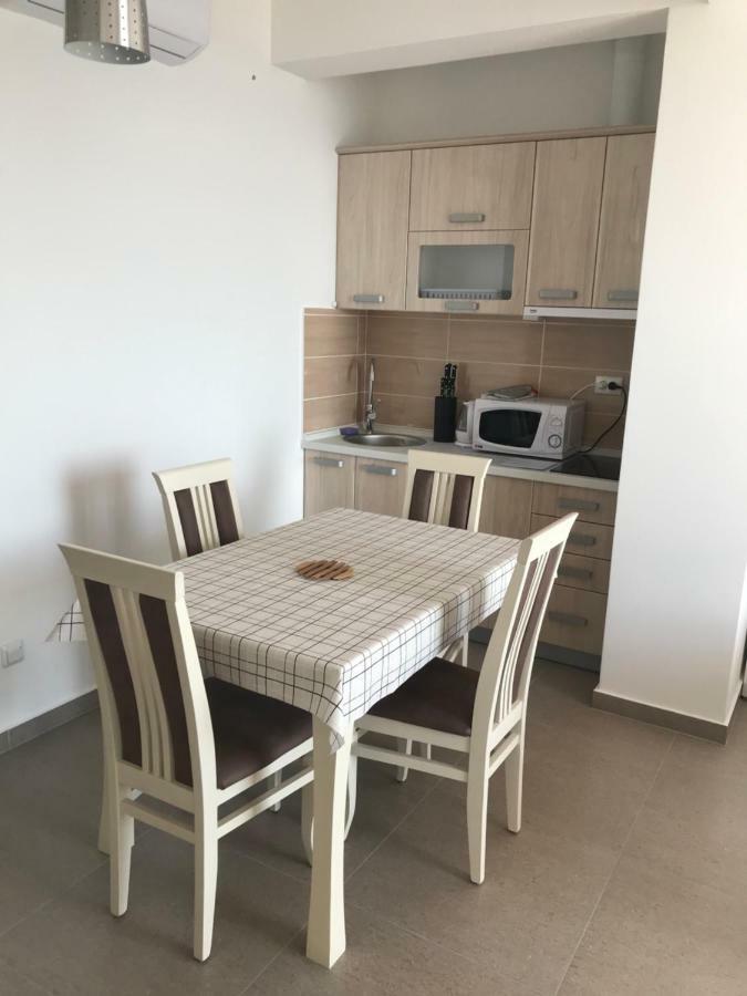 באר Villa Grand מראה חיצוני תמונה